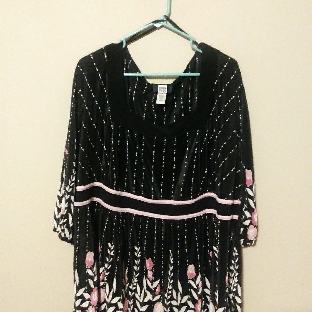 Women's Flower Pattern Top